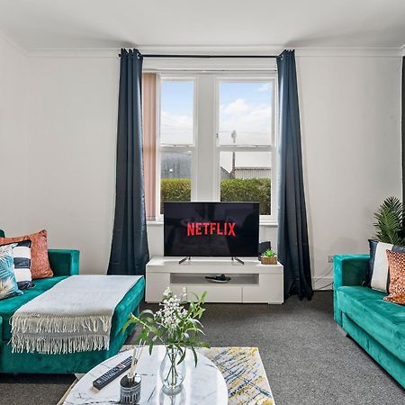 20 Percent Off! Stylish Sheffield Abode Sleeps 12 Appartement Buitenkant foto