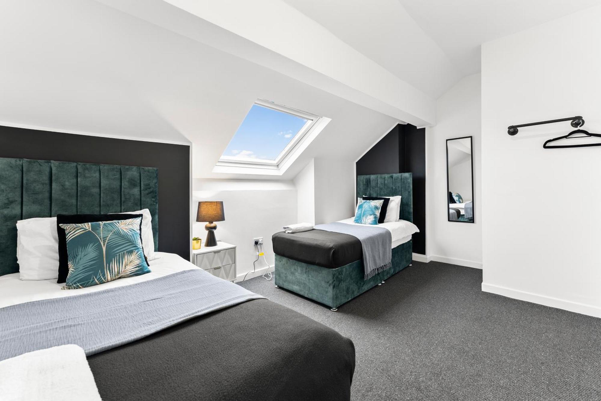 20 Percent Off! Stylish Sheffield Abode Sleeps 12 Appartement Buitenkant foto