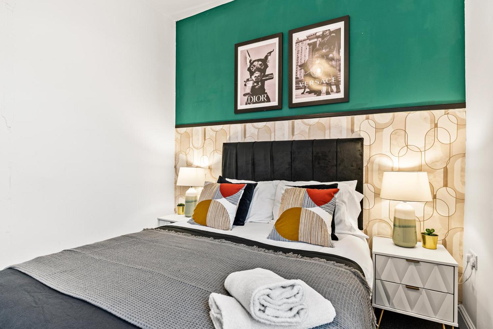 20 Percent Off! Stylish Sheffield Abode Sleeps 12 Appartement Buitenkant foto