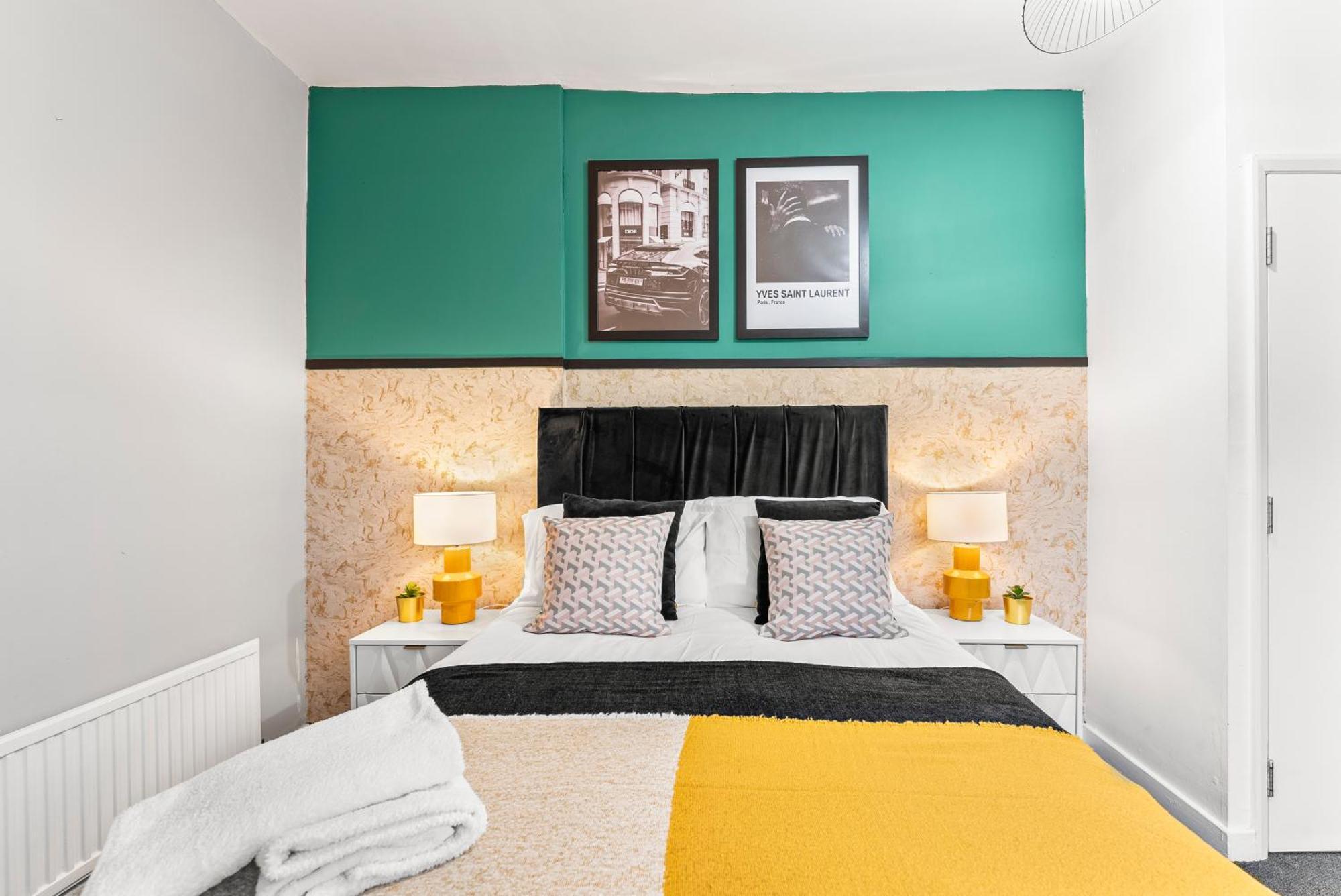 20 Percent Off! Stylish Sheffield Abode Sleeps 12 Appartement Buitenkant foto