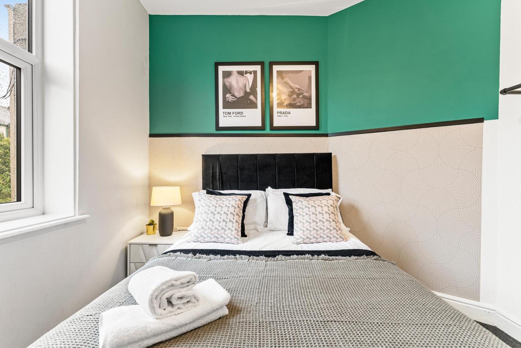 20 Percent Off! Stylish Sheffield Abode Sleeps 12 Appartement Buitenkant foto